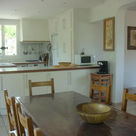 Giens Villa *